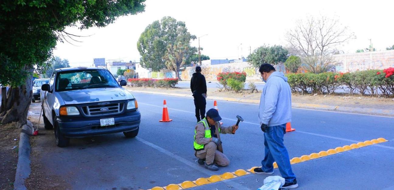 IMPLEMENTAN ACCIONES PARA UNA VIALIDAD MÁS SEGURA EN VILLA DE POZOS