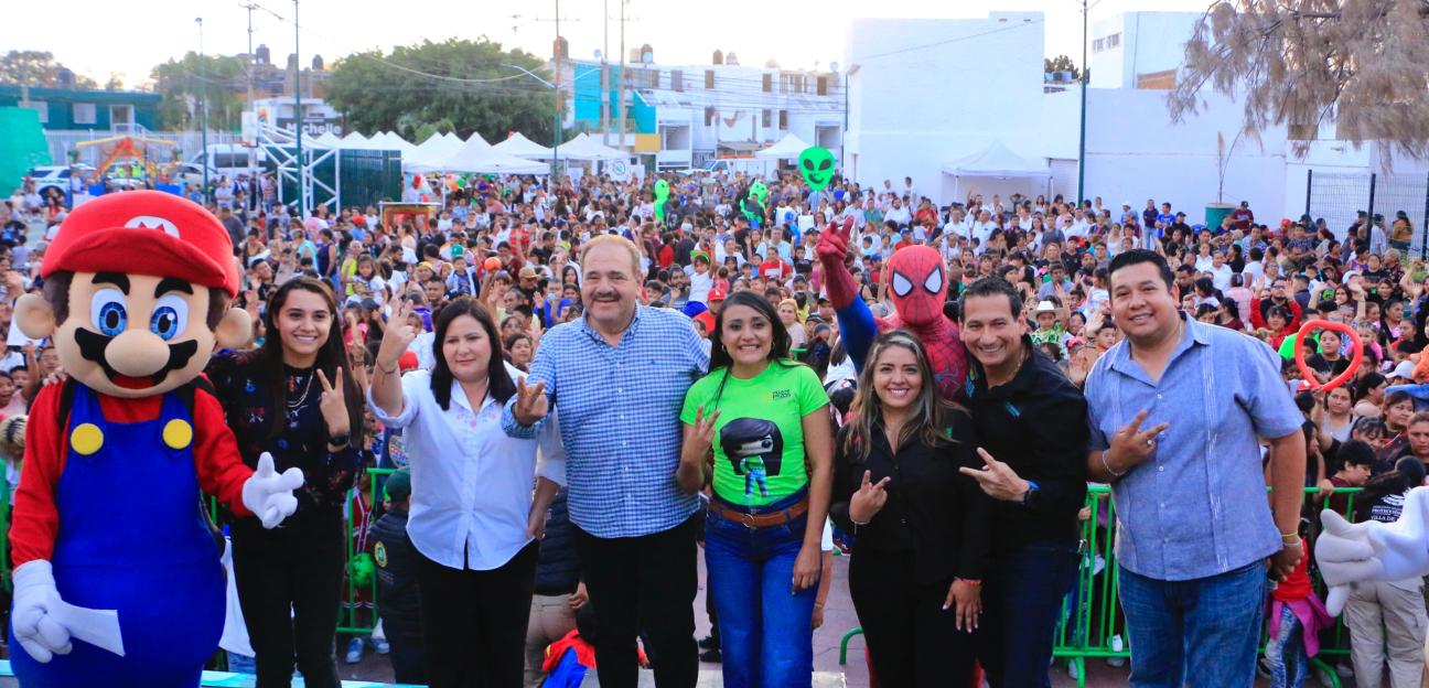 VILLA DE POZOS CELEBRA CON ALEGRÍA A LA NIÑEZ