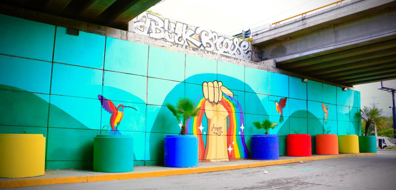  VILLA DE POZOS SE LLENA DE ORGULLO Y COLOR CON MURAL LGBTIQ+