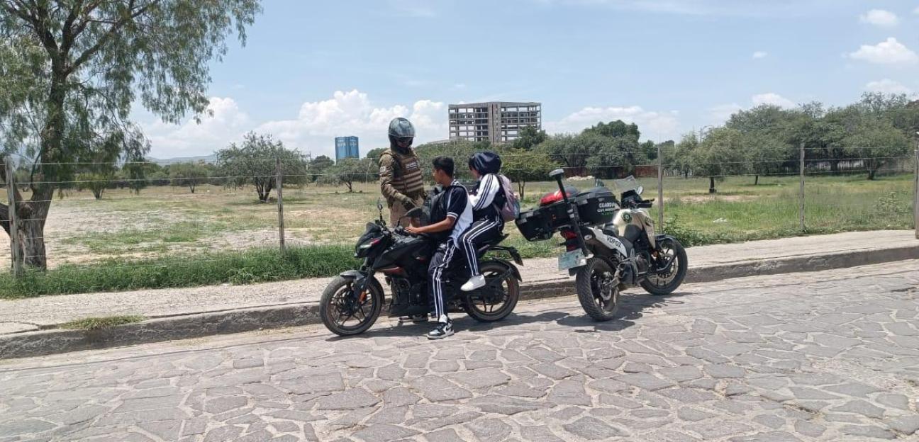 VILLA DE POZOS IMPULSA CAMPAÑA DE CONCIENTIZACIÓN PARA MOTOCICLISTAS