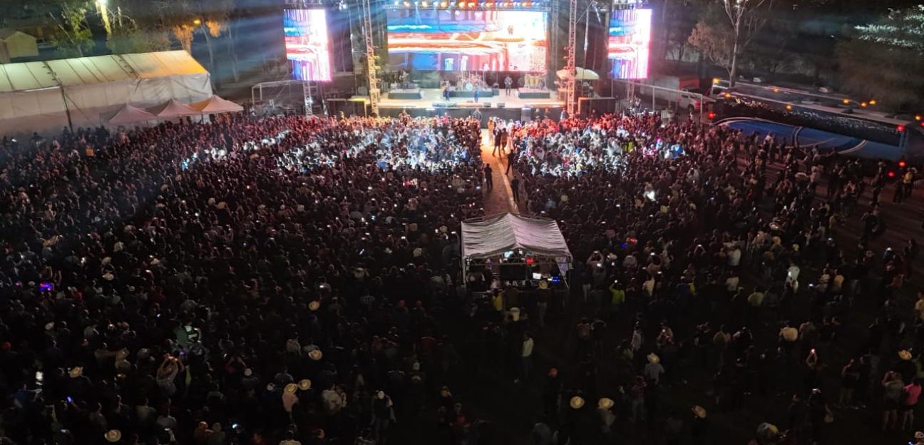 LA FEREPO 2025 ABRE SUS PUERTAS CON MÚSICA, TRADICIÓN Y ALEGRÍA EN VILLA DE POZOS