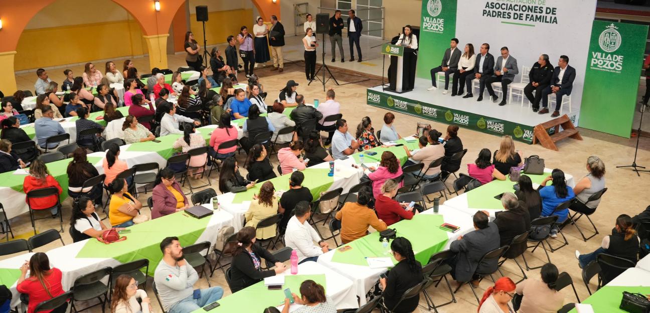 MADRES Y PADRES DE FAMILIA RECIBEN CAPACITACIÓN PARA REFORZAR APOYO ESCOLAR EN VILLA DE POZOS