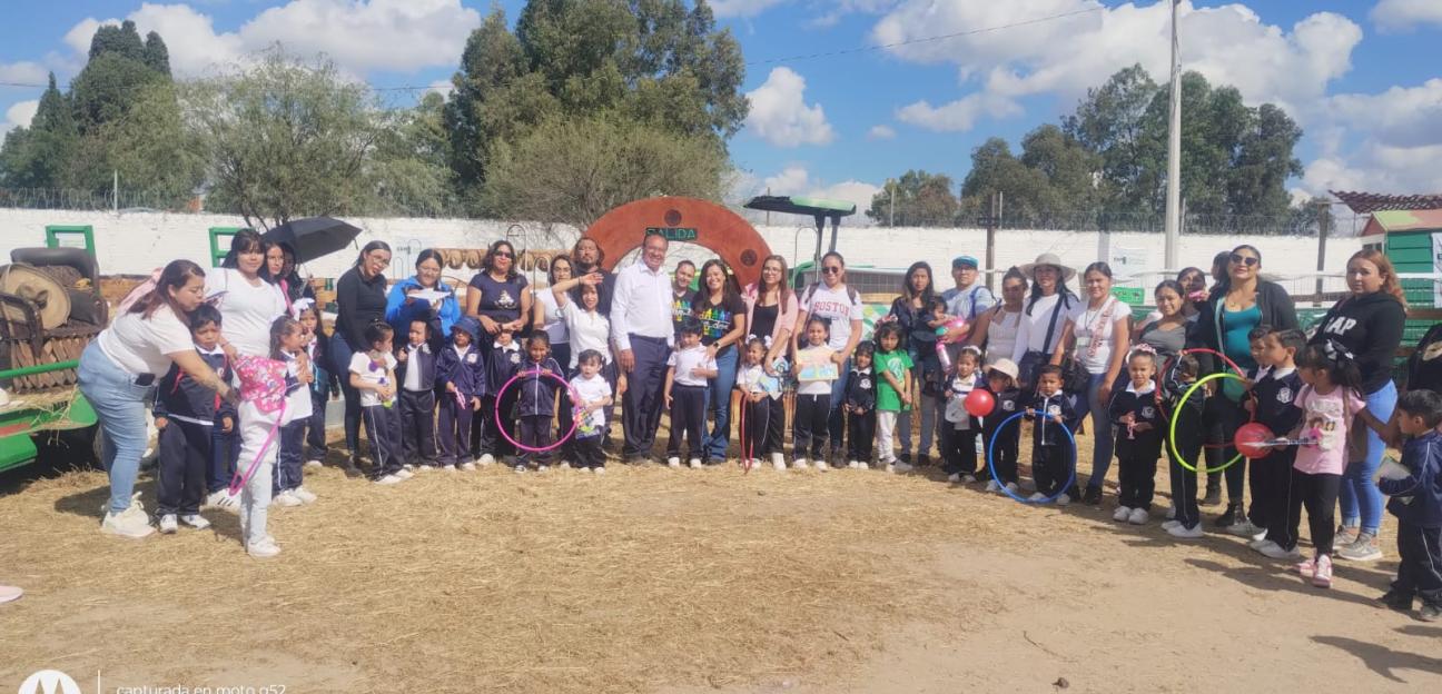 ESTUDIANTES DE VILLA DE POZOS PARTICIPAN EN LA PRIMERA EXPO AGRÍCOLA Y GANADERA 2025