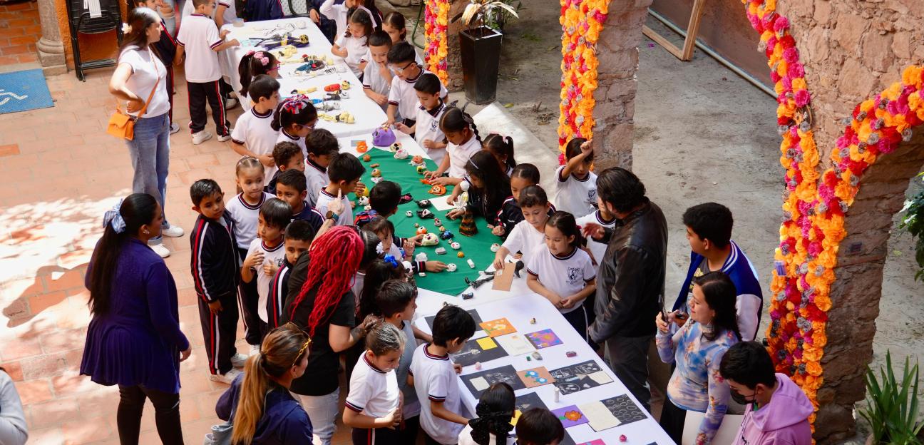 EXPO “MEMORIAS DEL MICTLÁN” ILUMINA LA PRESIDENCIA MUNICIPAL DE VILLA DE POZOS