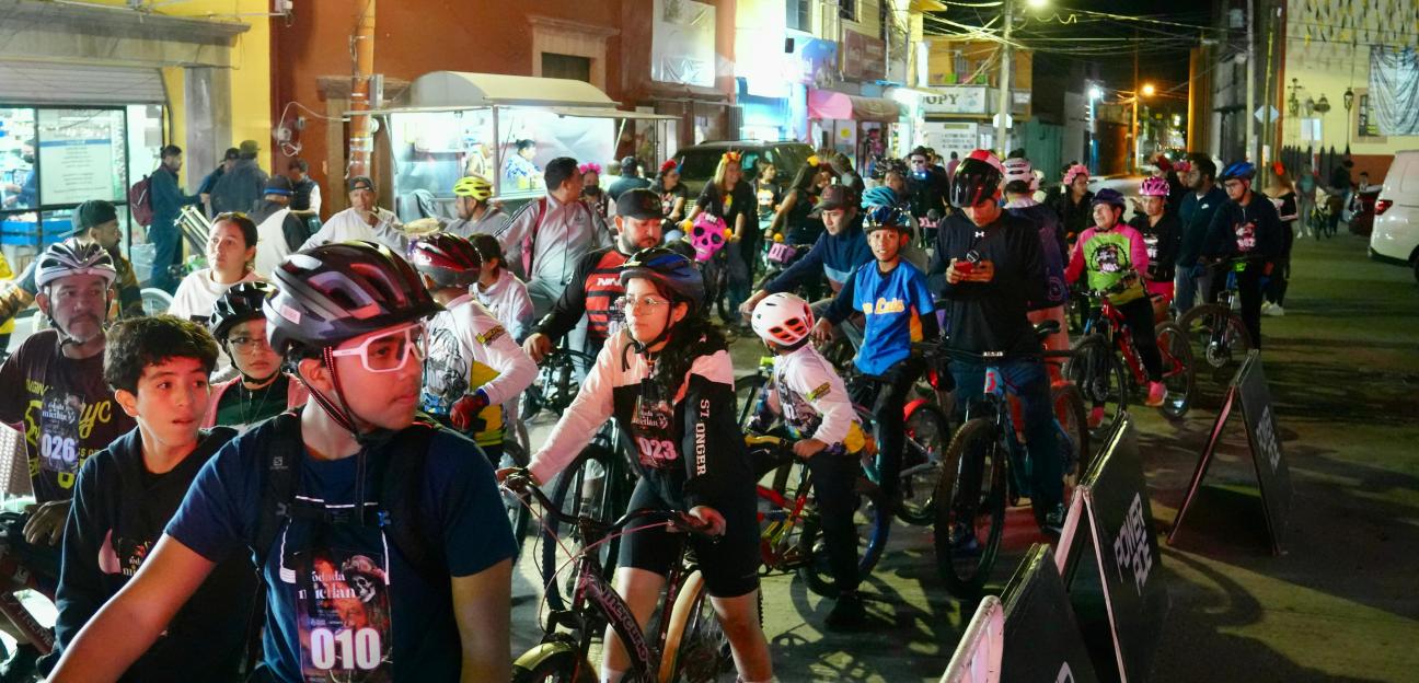 RODADA AL MICTLÁN LLENÓ DE COLOR LAS CALLES DE VILLA DE POZOS