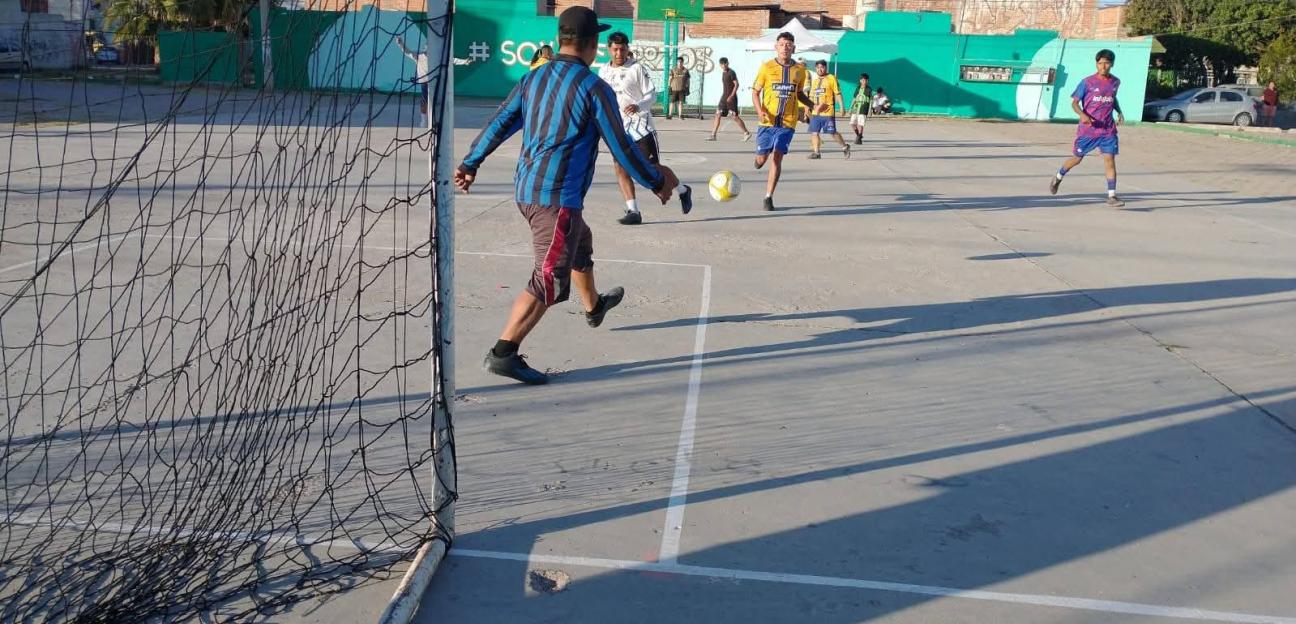 TORNEO FÚTBOL XANTOLO IMPULSÓ EL TALENTO JUVENIL EN VILLA DE POZOS