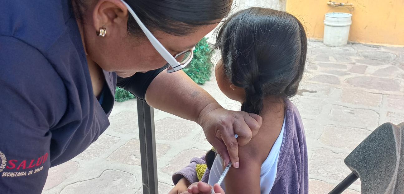 PROTEGE VILLA DE POZOS A SU POBLACIÓN CONTRA INFLUENZA ESTACIONAL