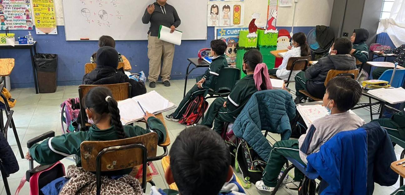 COMUNIDAD ESCOLAR DE VILLA DE POZOS RECIBE CAPACITACIÓN SOBRE RIESGOS DE PIROTECNIA