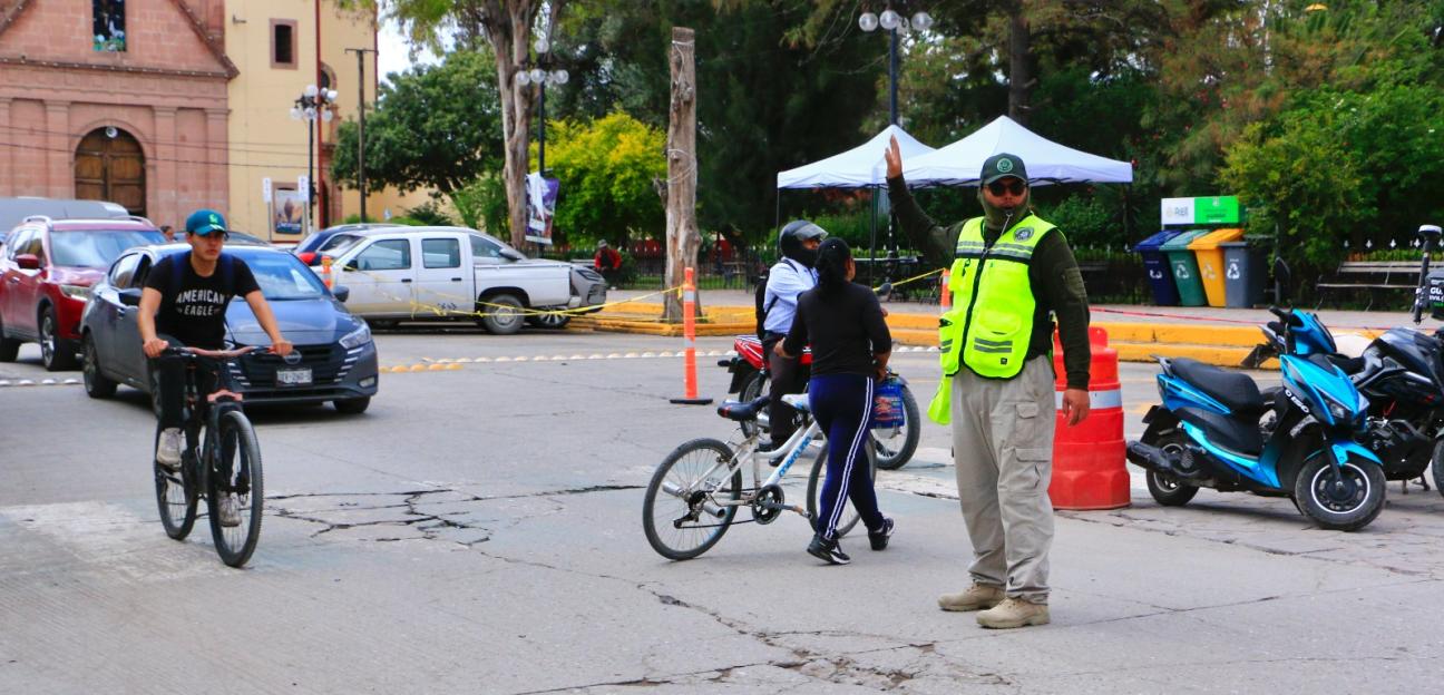 REFUERZA VILLA DE POZOS VIGILANCIA VIAL DURANTE CELEBRACIONES DE AÑO NUEVO