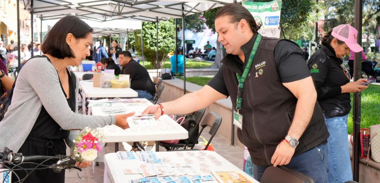 IMPULSA DIF VILLA DE POZOS JORNADA DE SALUD PARA TODAS Y TODOS