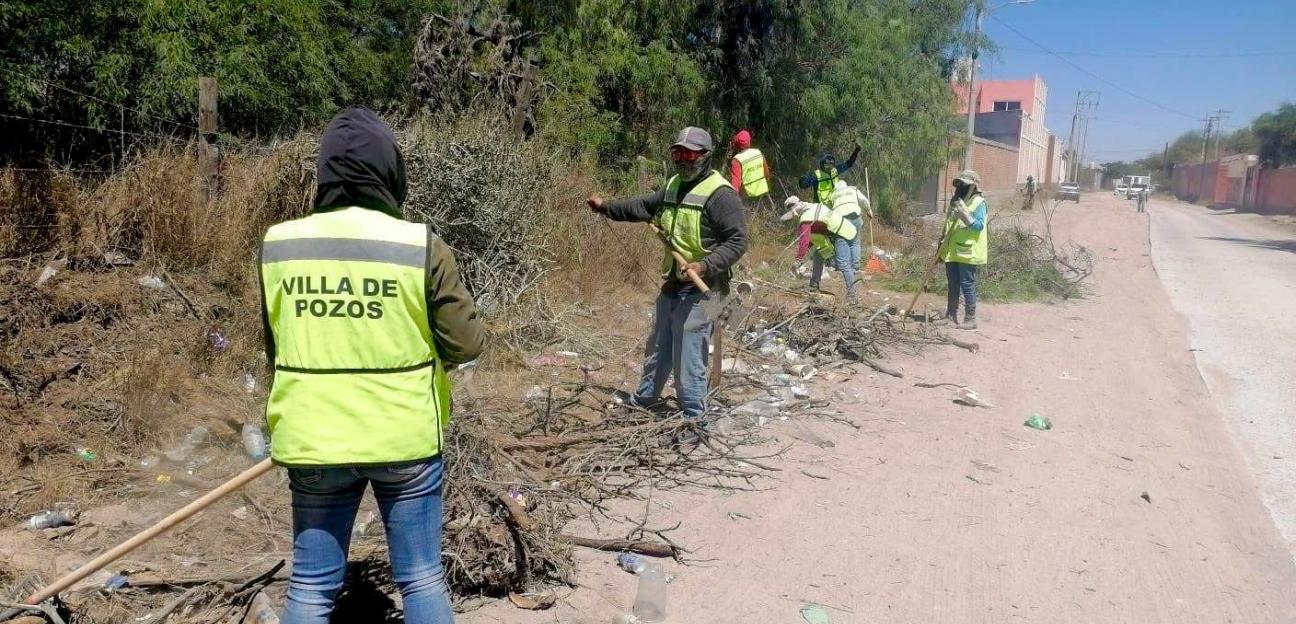 REFUERZAN LIMPIEZA Y MANTENIMIENTO EN AVENIDA REVOLUCIÓN