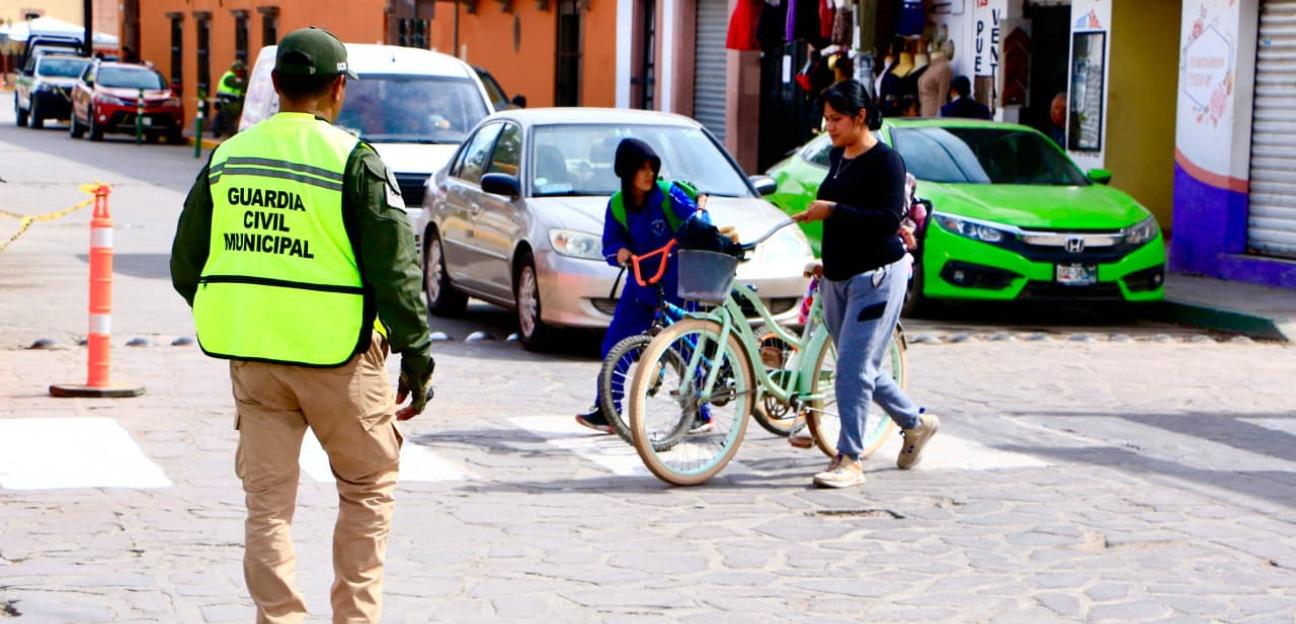 GUARDIA CIVIL MUNICIPAL REFUERZA CULTURA VIAL EN VILLA DE POZOS