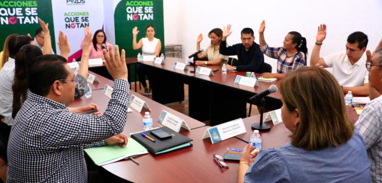 VILLA DE POZOS AVALA REFORMAS CONSTITUCIONALES Y ELECTORALES