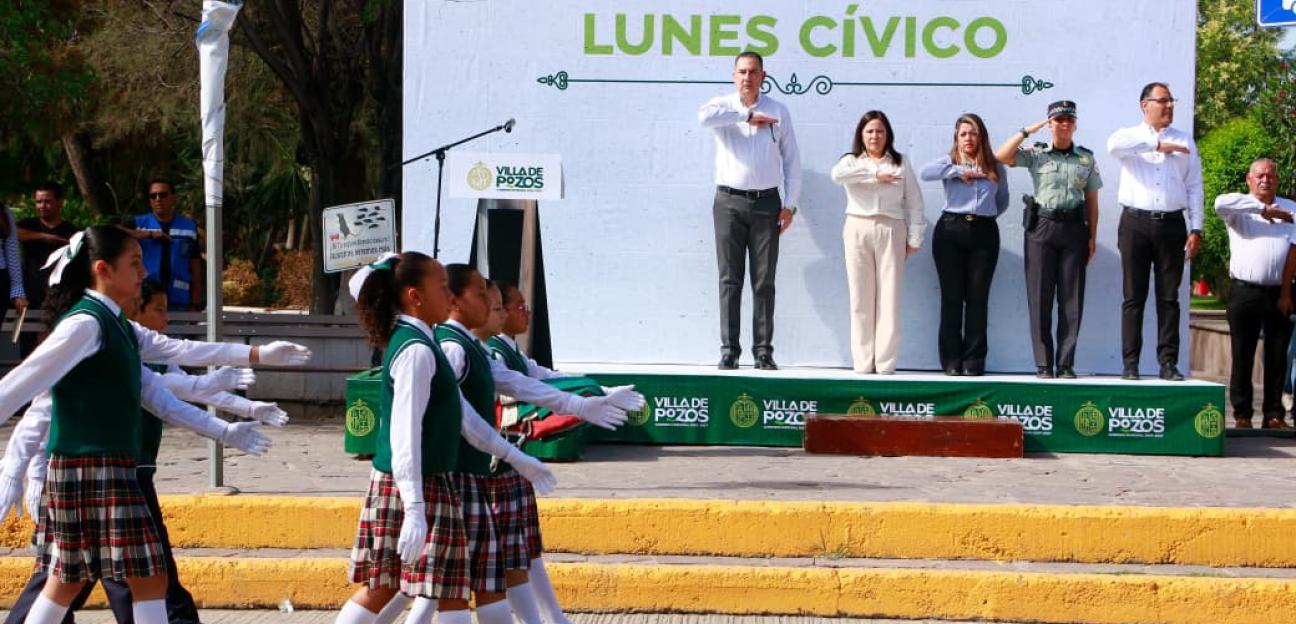 VILLA DE POZOS HONRA LA LABOR DE LA MARINA NACIONAL