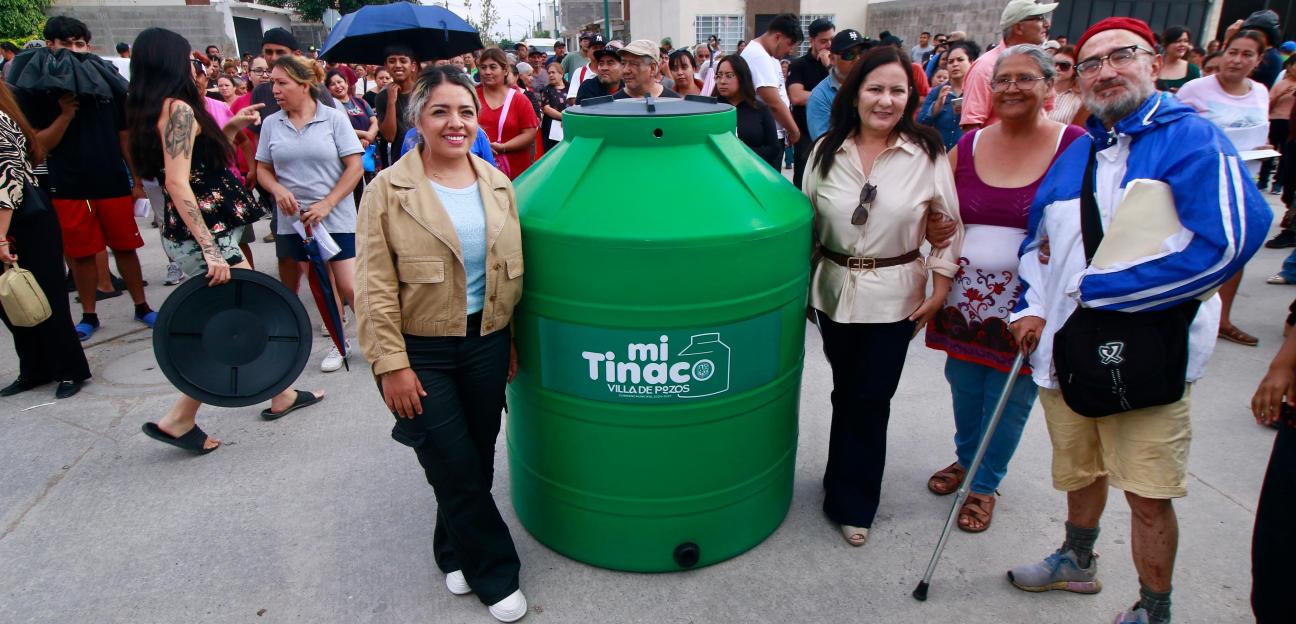 PATY ARADILLAS ENTREGÓ EL PROGRAMA "MI TINACO"