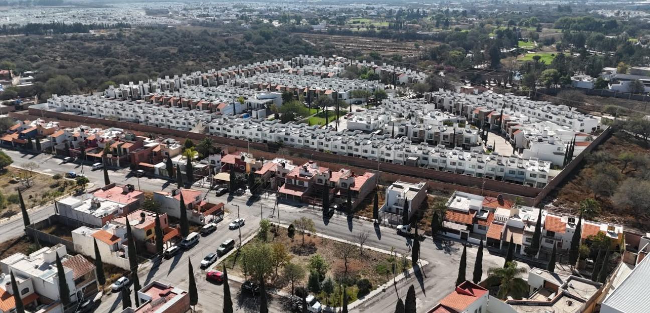 ACCIONES DE SUPERVISIÓN GARANTIZAN UN DESARROLLO URBANO SEGURO EN VILLA DE POZOS