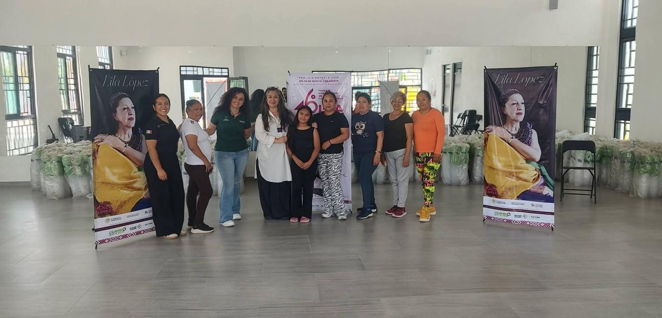 CULTURA MUNICIPAL ACERCA LA DANZA CONTEMPORÁNEA A MUJERES DE VILLA DE POZOS