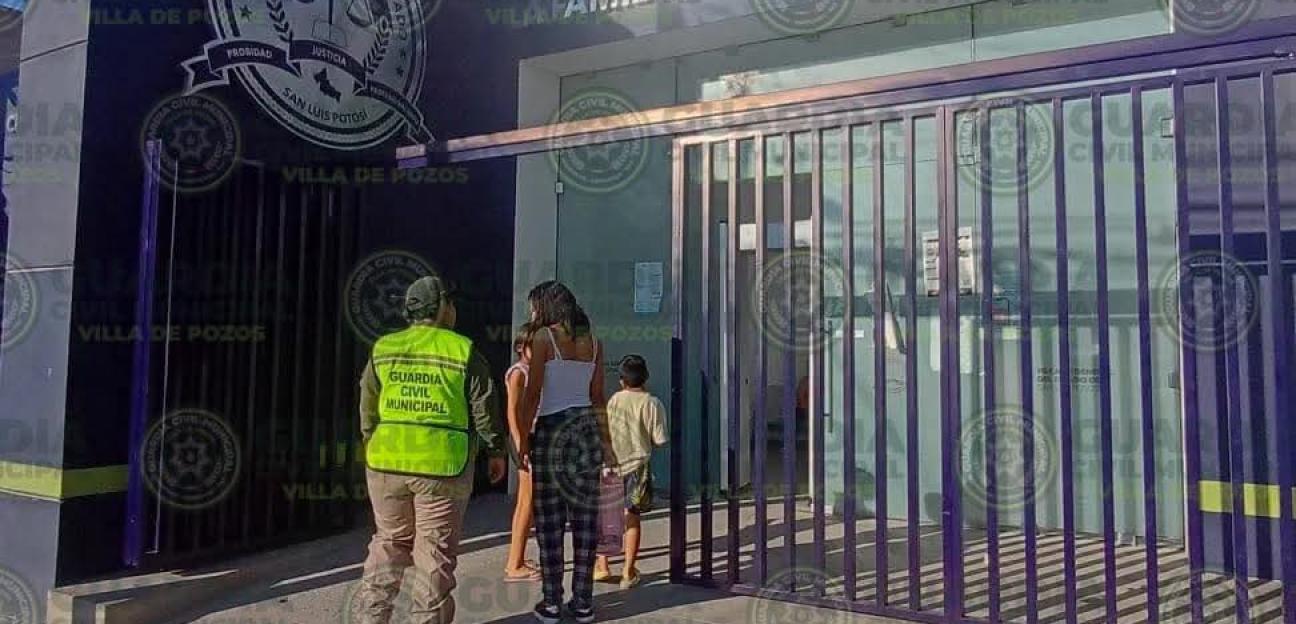 GUARDIA CIVIL MUNICIPAL DA RESGUARDO A FAMILIA POR POSIBLE CASO DE VIOLENCIA