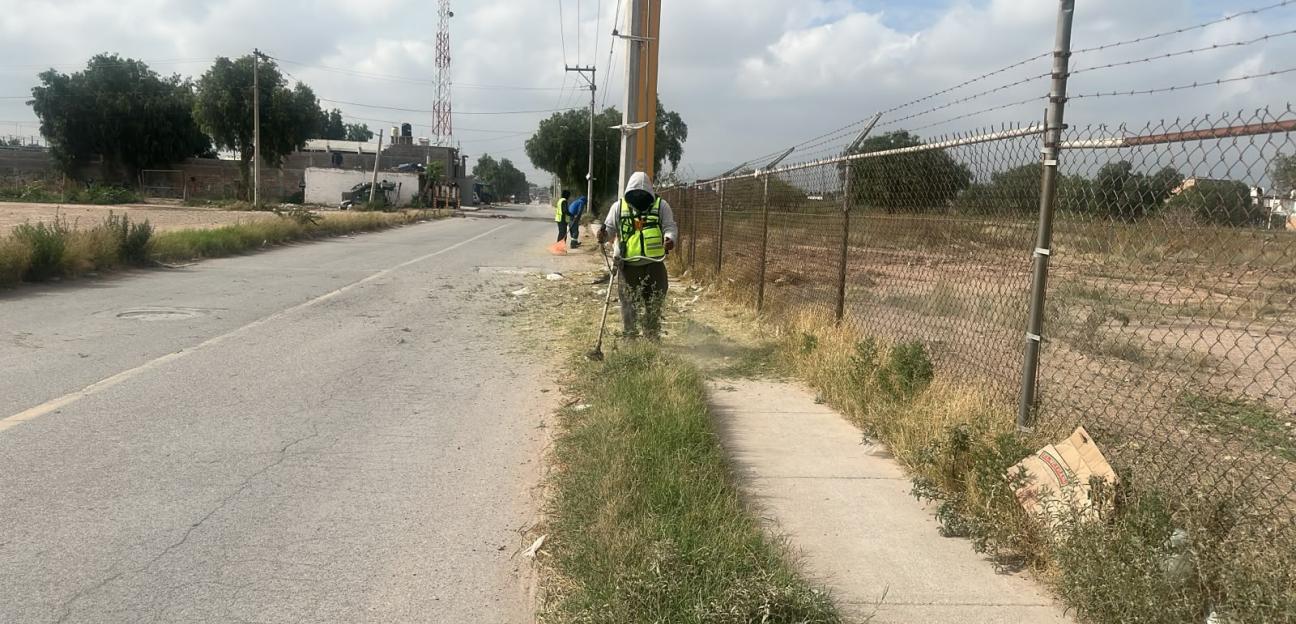 VILLA DE POZOS REFUERZA MANTENIMIENTO PARA TENER ESCUELAS MÁS LIMPIAS Y DIGNAS